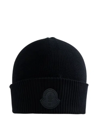 Moncler Cashmere-blend Beanie In Blue