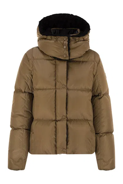 Moncler Castelnou Square-quilted Hooded Short Down Jacket In Brown
