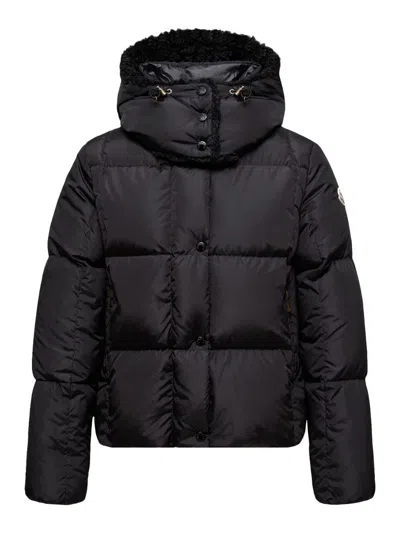 Moncler Castelnou Square-quilted Hooded Short Down Jacket Clothing In Black