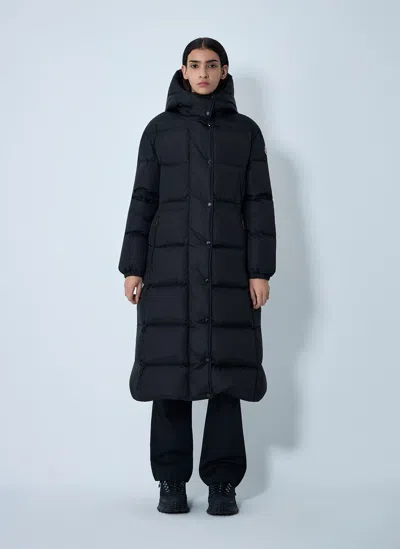 Moncler Chamer Eco Long Parka Jacket In Black