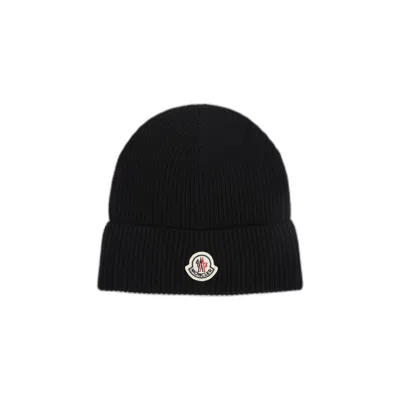 Moncler Ribbed Texture Wool Hat Winter Style In Black
