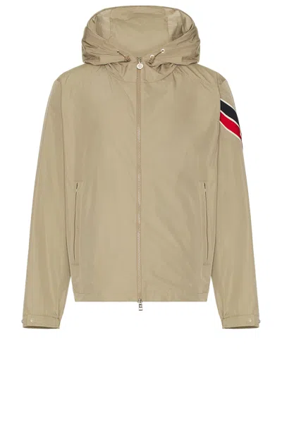 Moncler Claut Jacket In Taupe