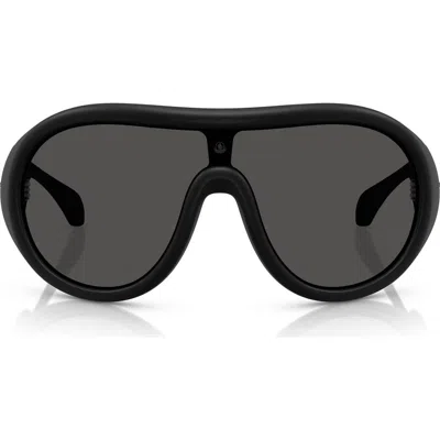Moncler Cloche 135mm Polarized Pilot Shield Sunglasses In Black