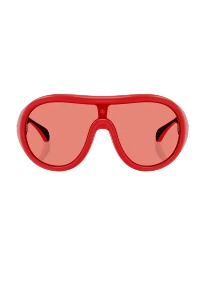 Moncler Unisex Sunglass Me8004 Cloche In Red