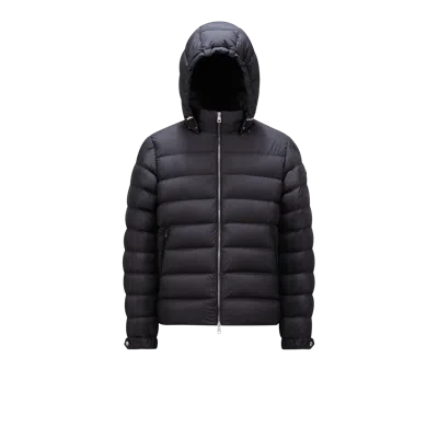 Moncler Men Arneb Down Jacket With Ton-sur-ton Logo Patch In Blue