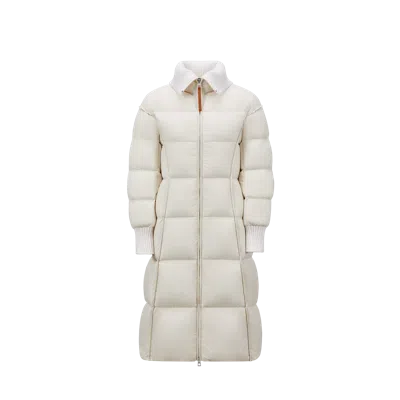 Moncler Collection Doudoune Longue Brerelle In White