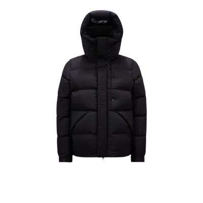 Moncler Collection Doudoune Courte Madeira In Black