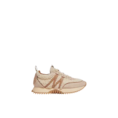 Moncler Collection Sneakers Pacey In Beige