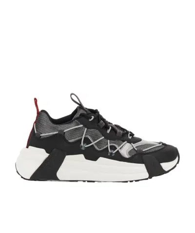 Moncler Compassor Low-top Sneakers In Black