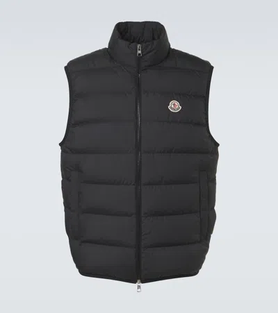 Moncler Rocoque Down Vest In Black