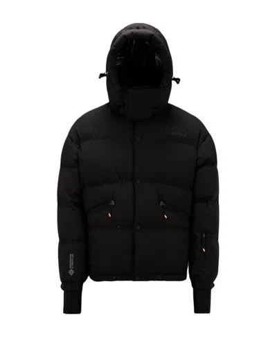 Moncler Coraia Down Ski Jacket In Black