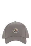Moncler Logo-patch Cap In Brown