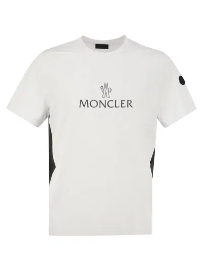 Moncler Cotton Logo T Shirt In Multicolor