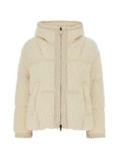 Moncler Cristallin Logo-patch Down Jacket In Neutral