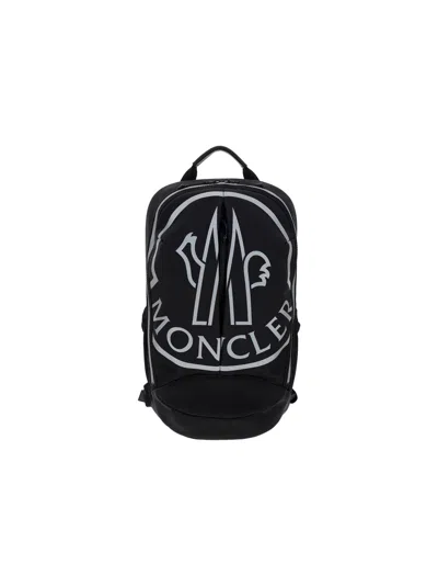 Moncler Cut Backpack In Black