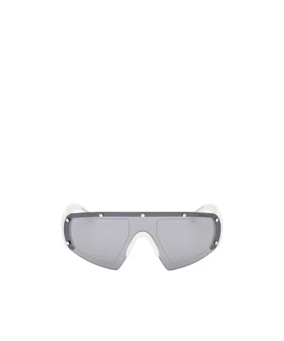 Moncler Cycliste Tinted Oversize Sunglasses In Gray