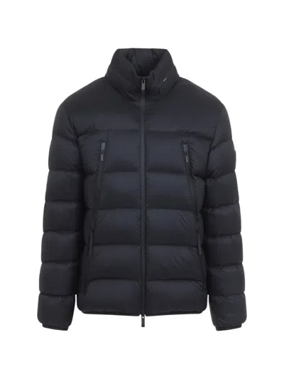 Moncler Dalalven Short Down Jacket In Black