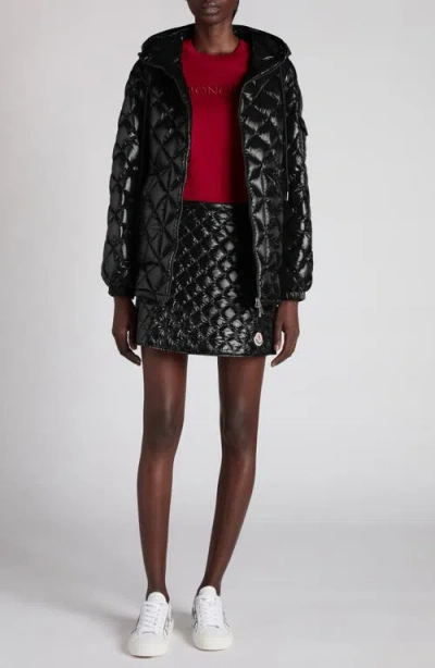 MONCLER MONCLER DIAMOND QUILTED DOWN HOODED JACKET