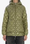Moncler Diamond Quilted Puffer Jacket In Green