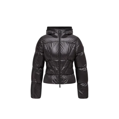 Moncler Doudoune Courte À Capuche Et Matelassage Géométrique Wineck