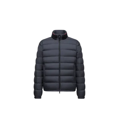 Moncler Doudoune Courte Brendann In Black