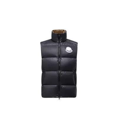 Moncler Lipsi Down Gilet In Blue