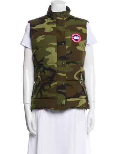 Pre-owned Moncler Down Camouflage Print Vest In Green