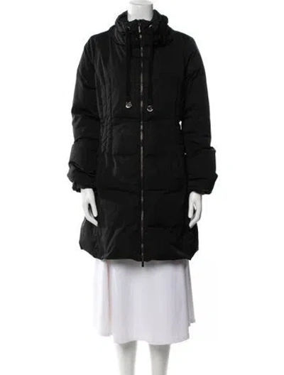 Pre-owned Moncler Down Coat In Blue