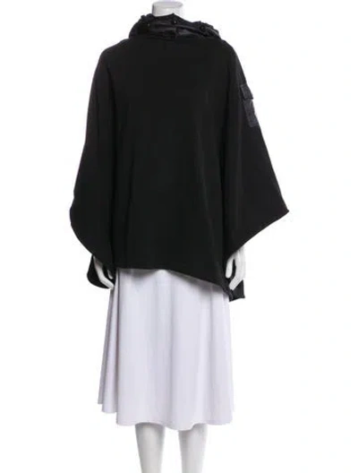 Pre-owned Moncler Down Down Coat In Black