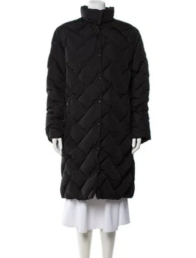 Pre-owned Moncler Down Down Coat In Black
