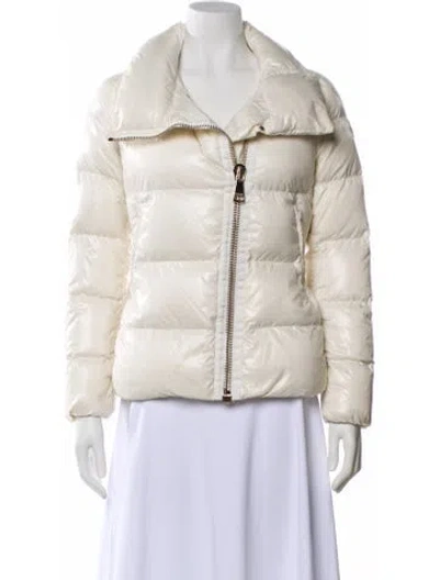 Pre-owned Moncler Down Down Jacket In White