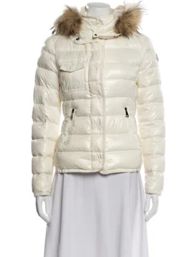 Pre-owned Moncler Down Down Jacket In White
