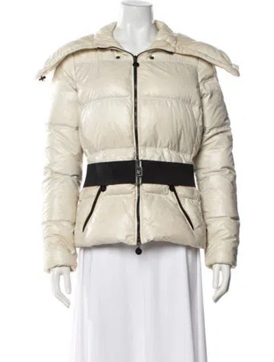 Pre-owned Moncler Down Down Jacket In White