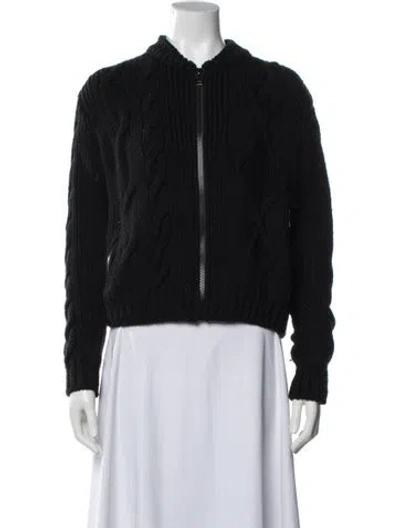 Pre-owned Moncler Down Jacket In Black
