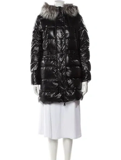Pre-owned Moncler Down Jacket In Black