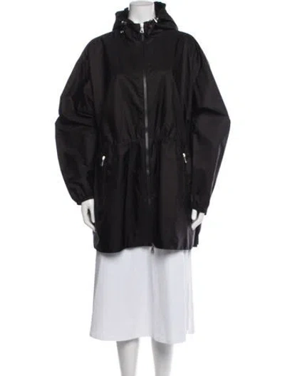 Pre-owned Moncler Down Jacket In Black