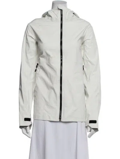 Pre-owned Moncler Down Jacket In Neutrals