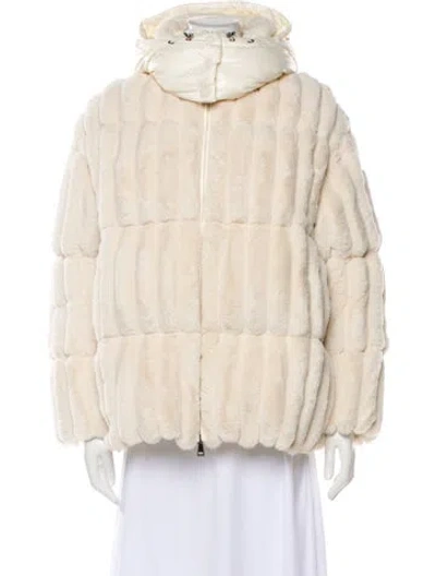 Pre-owned Moncler Down Jacket In White