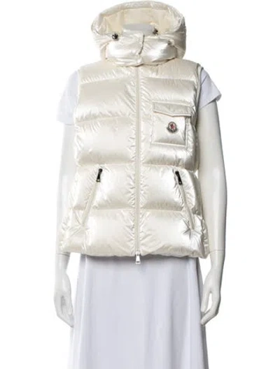 Pre-owned Moncler Down Jacket In White