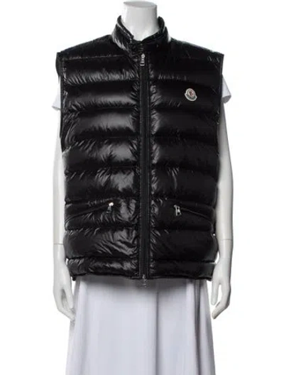 Pre-owned Moncler Down Jacket In White