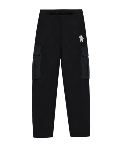MONCLER MONCLER GRENOBLE LOGO PATCH CARGO SWEATPANTS
