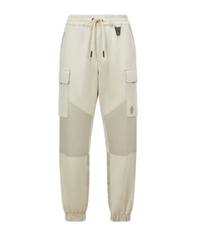 Moncler Elastic Waist Sweatpants In Gray