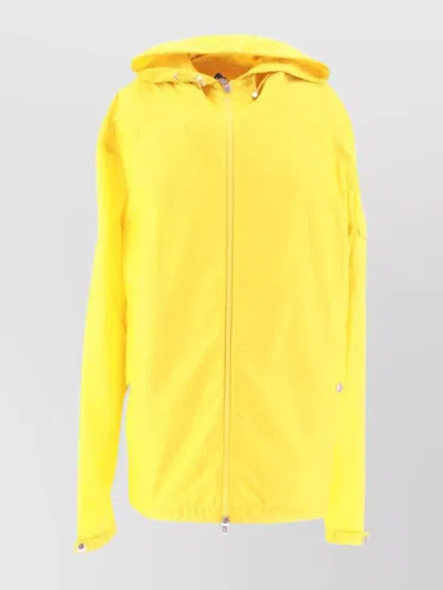 Moncler Elasticated Cuffs Hood Side Pockets In Yellow