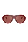 Moncler Elevane Sunglasses In Red