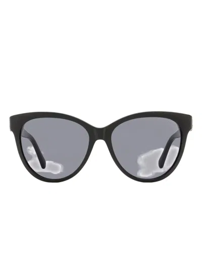 Moncler Emblem Tea Cup Sunglasses In Black