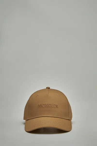 Moncler Embroidered Logo Gabardine Baseball Cap In Beige