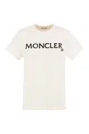 MONCLER EMBROIDERED LOGO T-SHIRT