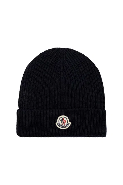 Moncler Embroidered Monogram Beanie In Blue