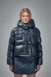 Moncler Erea Square-quilted Hooded Short Down Jacket In Blue
