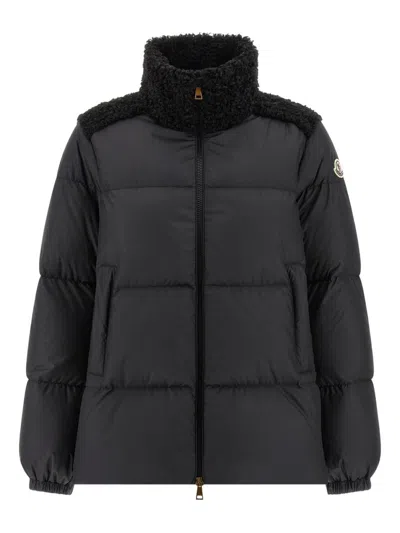Moncler Esnaie Short Down Jacket In Black